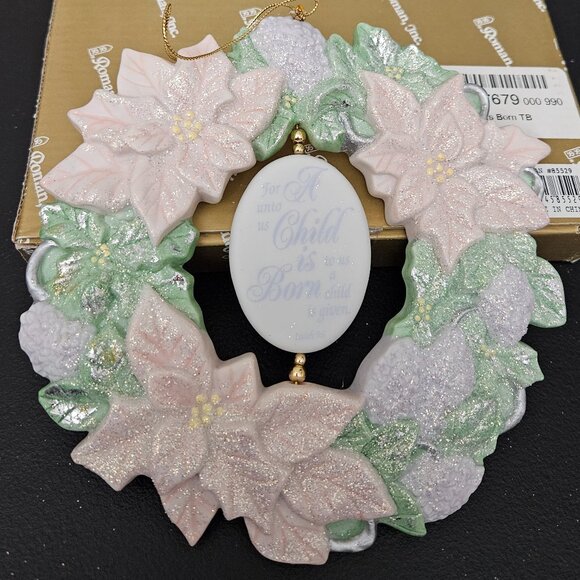 Roman, Inc. #85529 Child Is Born TB Glittery Wreath - Picture 6 of 16